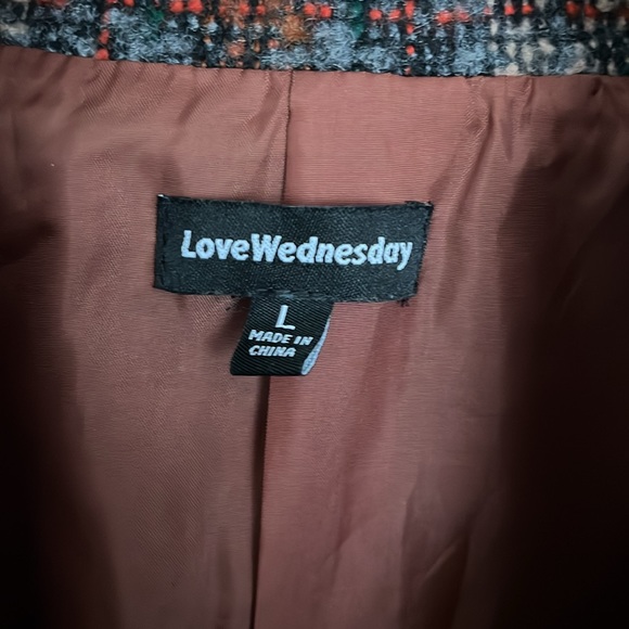 Coat - Picture 2 of 4